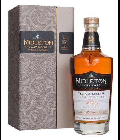 Fles Midleton Very Rare Vintage 2026, Ierse whiskey uit Midleton, op voorraad bij slijterij t Bockje in Bathmen
