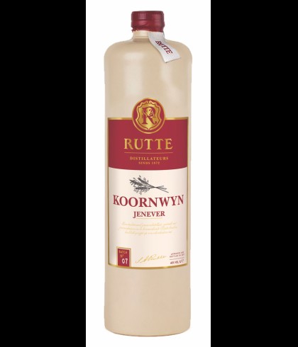 Rutte Koornwyn, jenever bij slijterij t Bockje in Bathmen