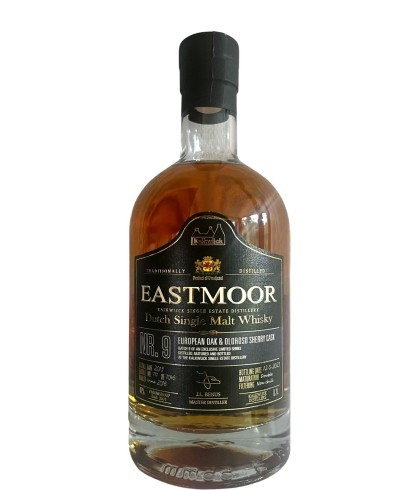 Fles Eastmoor Dutch Single Malt Whisky Nr.9, whisky, op voorraad bij slijterij ’t Bockje in Bathmen