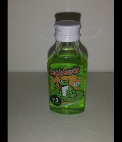 Shot Opkickertje Miniflesje van Opkickertje, bij slijterij ’t Bockje in Bathmen