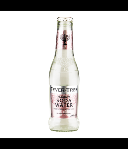 Fles Fever tree Soda water van Fever Tree, bij slijterij ’t Bockje in Bathmen