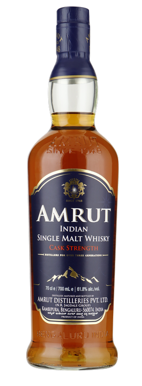 Fles Amrut Single Malt Cask Strength, Indiase single malt whisky, op voorraad bij slijterij t Bockje in Bathmen