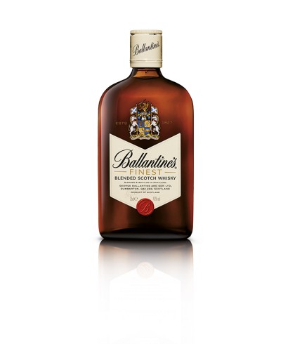 Fles Ballantine’s Finest 35 cl, single malt whisky, op voorraad bij slijterij t Bockje in Bathmen