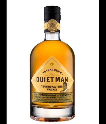 Fles The Quiet Man Traditional Irish Whiskey, Ierse whiskey, op voorraad bij slijterij t Bockje in Bathmen
