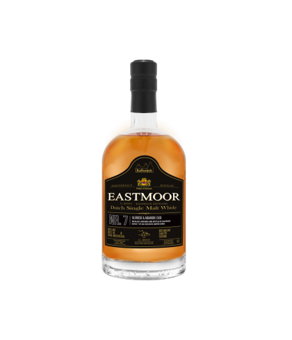 Fles Eastmoor Dutch Single Malt Whisky Nr.7, whisky, op voorraad bij slijterij ’t Bockje in Bathmen