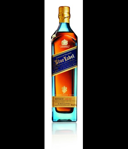 Fles blended Scotch van Johnnie Walker, op voorraad bij slijterij t Bockje in Bathmen