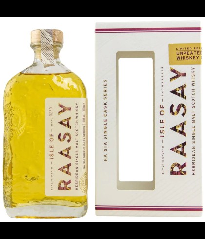 Fles Isle of Raasay Na Sia Rye Cask, Schotse single malt van het eiland Raasay, op voorraad bij slijterij t Bockje in Bathmen