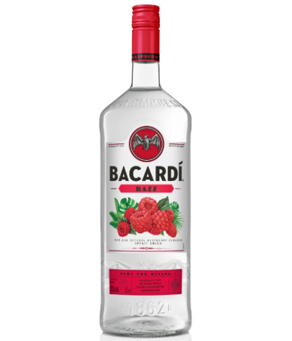 Fles Bacardi Razz, rum, bij slijterij t Bockje in Bathmen