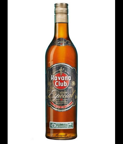 Fles Havana Club Añejo Especial, rum, bij slijterij t Bockje in Bathmen