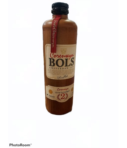 Bols Corenwijn 2 jaar Vatgerijpt, jenever bij slijterij t Bockje in Bathmen