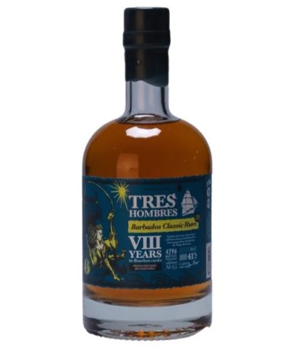 Fles rum van Tres Hombres, op voorraad bij slijterij t Bockje in Bathmen
