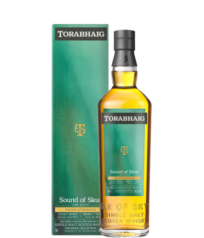 Fles Torabhaig Sound of Sleat Batch Strength Legacy Series Chapter 4, geturfde single malt van het eiland Skye, op voorraad bij slijterij t Bockje in Bathmen