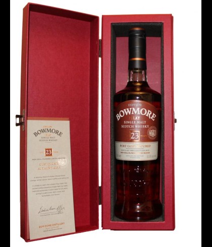 Fles Bowmore 23 Years Old Islay Single Maltwhisky Vintage 1989, whisky, bij slijterij t Bockje in Bathmen