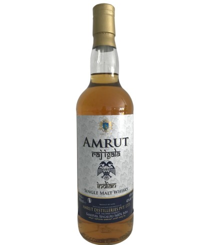 Fles Amrut Raj Igala Batch No. 26, Indiase single malt whisky, op voorraad bij slijterij t Bockje in Bathmen