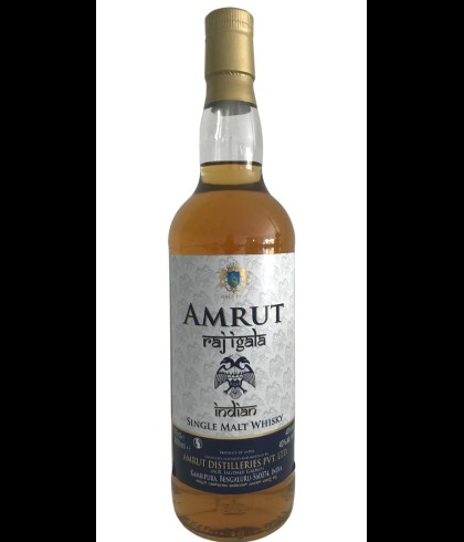 Fles Amrut Raj Igala Batch No. 26, Indiase single malt whisky, op voorraad bij slijterij t Bockje in Bathmen