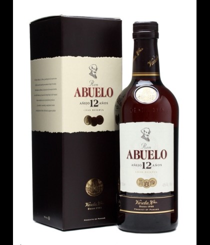 Fles Ron Abuelo 12 YR, rum, op voorraad bij slijterij t Bockje in Bathmen