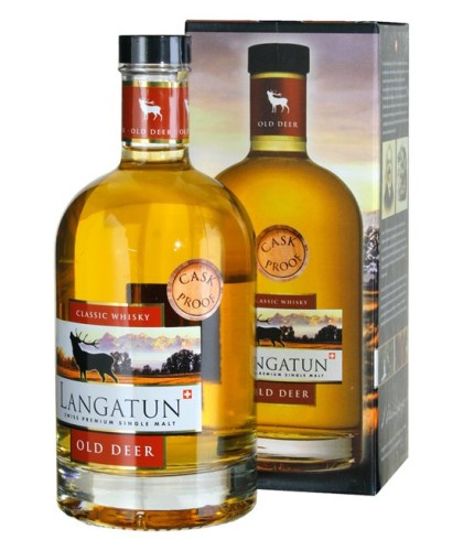 Fles Zwitserse whisky van Langatun, op voorraad bij slijterij t Bockje in Bathmen