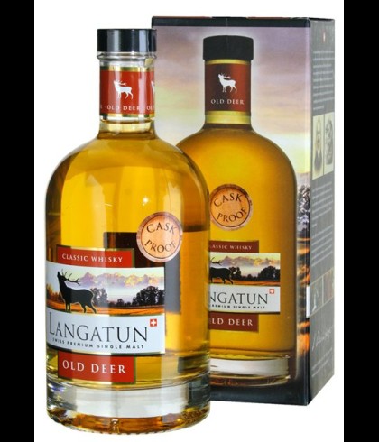 Fles Zwitserse whisky van Langatun, op voorraad bij slijterij t Bockje in Bathmen
