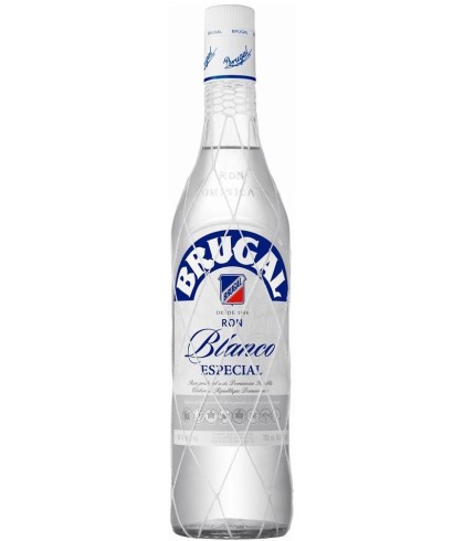 Fles Brugal Blanco especial, rum, op voorraad bij slijterij t Bockje in Bathmen