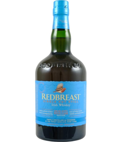 Fles Redbreast Moscatel Wine Cask Edition, Ierse single pot still whiskey, op voorraad bij slijterij t Bockje in Bathmen