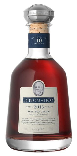Fles Diplomatico Single Vintage 2013, rum, op voorraad bij slijterij ’t Bockje in Bathmen
