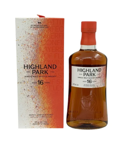 Fles Highland Park 16 Years Old Between You and I, single malt whisky, op voorraad bij slijterij t Bockje in Bathmen