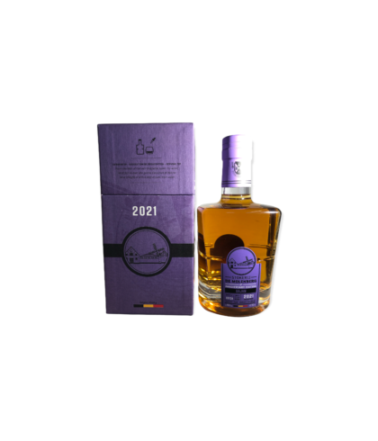 Fles Belgische single malt whisky van Stokerij De Molenberg, op voorraad bij slijterij ’t Bockje in Bathmen