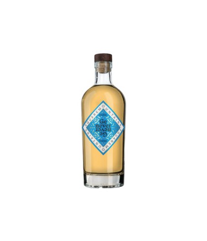 Fles Square Mountains Peated Genever, jenever, bij slijterij t Bockje in Bathmen