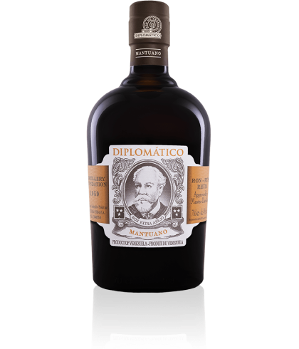 Fles Diplomatico Mantuano, rum, op voorraad bij slijterij t Bockje in Bathmen