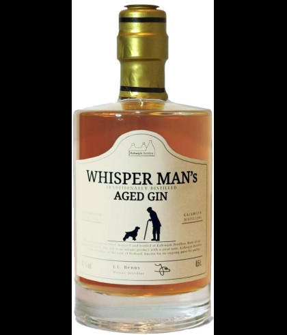 Fles Kalkwijck Whisper Man's Aged Gin, gin uit de streek, op voorraad bij slijterij t Bockje in Bathmen