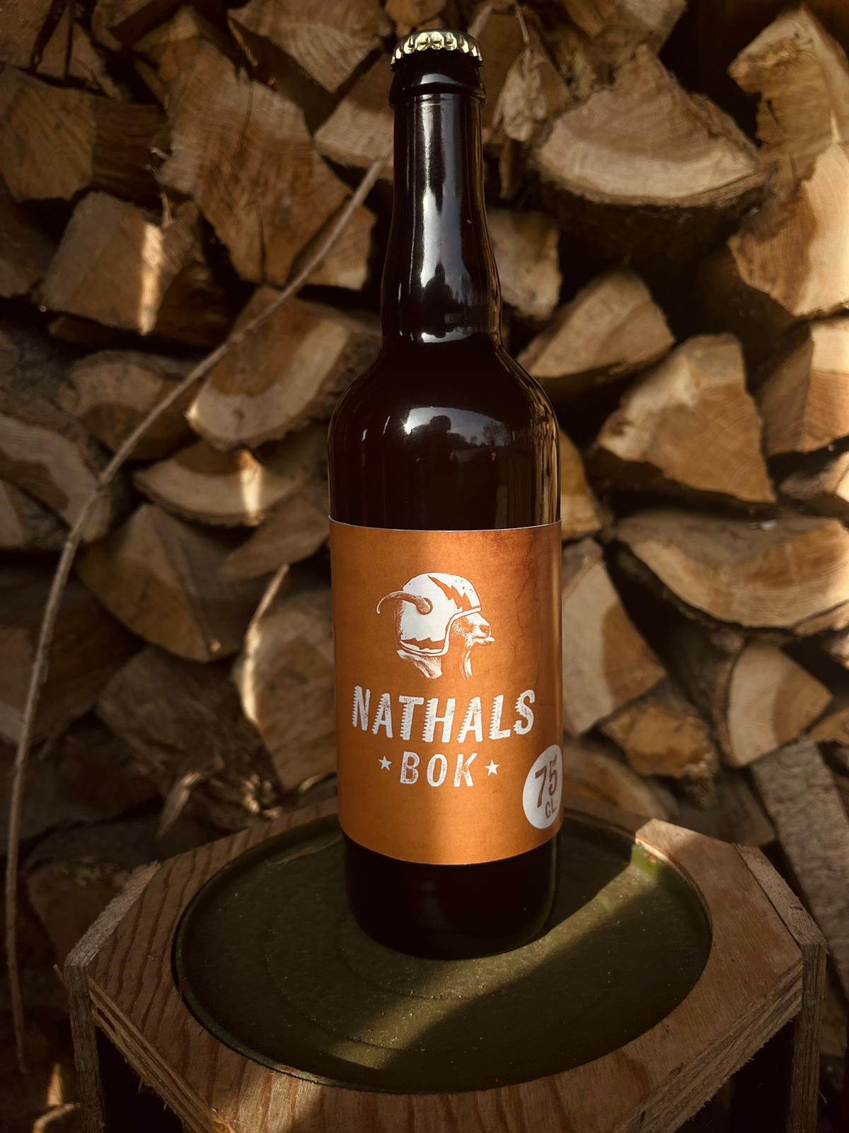 Fles Nathals Bok, bier van Nathals, op voorraad bij slijterij ’t Bockje in Bathmen