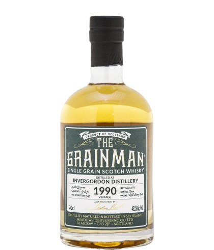 Fles Schotse graanwhisky van Invergordon, op voorraad bij slijterij t Bockje in Bathmen
