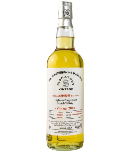 Fles Signatory Un-Chillfiltered Ardmore 11Y 2010, geturfde Highland single malt van de Ardmore-distilleerderij, op voorraad bij slijterij t Bockje in Bathmen