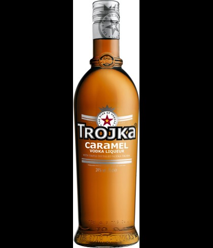 Fles Trojka Caramel, Zwitserse wodkalikeur, op voorraad bij slijterij t Bockje in Bathmen