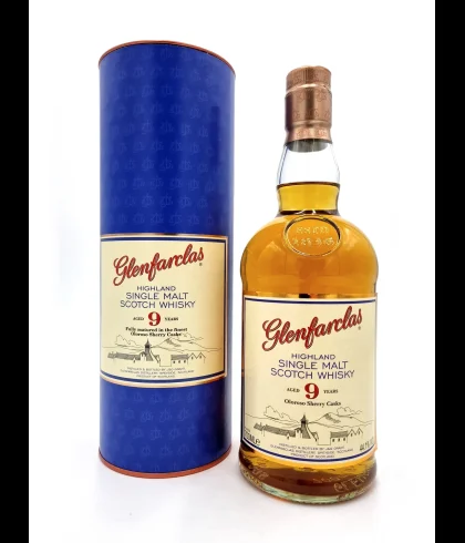 Fles Glenfarclas 9 Years Old Oloroso Sherry Casks, single malt whisky, op voorraad bij slijterij t Bockje in Bathmen