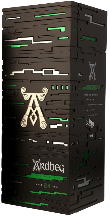 Fles Ardbeg 24 Years old Vintage 2000 Y2K Islay single malt whisky, single malt whisky, op voorraad bij slijterij t Bockje in Bathmen