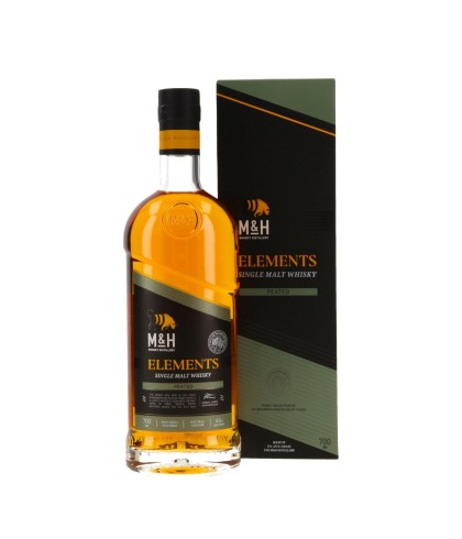 Fles M&H Elements Peated, whisky, op voorraad bij slijterij ’t Bockje in Bathmen