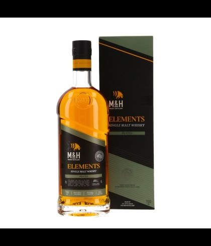 Fles M&H Elements Peated, whisky, op voorraad bij slijterij ’t Bockje in Bathmen