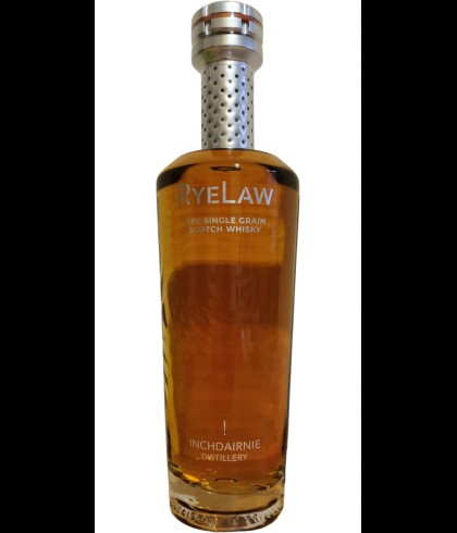 Fles whisky van distilleerderij InchDairnie, op voorraad bij slijterij t Bockje in Bathmen