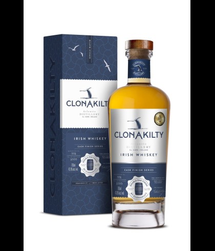 Fles Clonakilty Single Batch Double Oak Finish, single malt whisky, op voorraad bij slijterij t Bockje in Bathmen