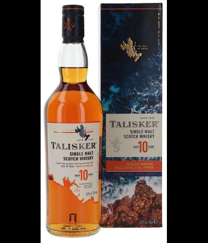 Fles Talisker 10 Years Old, single malt whisky van het eiland Skye, op voorraad bij slijterij t Bockje in Bathmen
