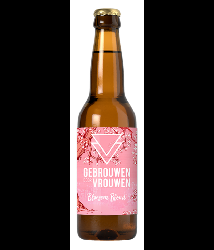 Fles Gebrouwen door Vrouwen Bloesem Blond, bier van Gebrouwen door Vrouwen, bij slijterij t Bockje in Bathmen