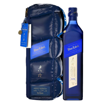 Johnnie Walker Blue Label Ice Chalet Perfect Moment