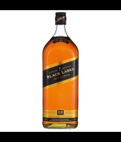 Fles blended Scotch van Johnnie Walker, op voorraad bij slijterij t Bockje in Bathmen