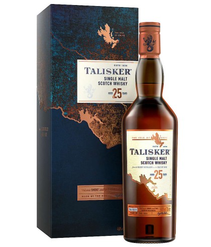 Fles Talisker 25 Years Old, single malt whisky van het eiland Skye, op voorraad bij slijterij t Bockje in Bathmen