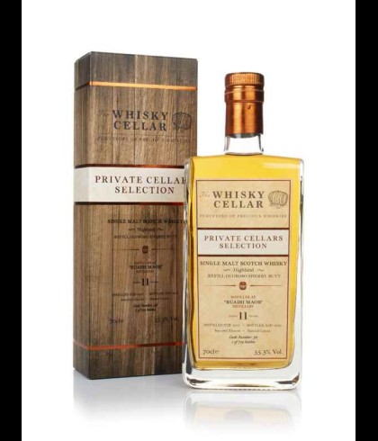 Fles Whisky Cellar Ruadh Maor 11 Years Old 2010, enkel vat gebotteld door The Whisky Cellar, op voorraad bij slijterij t Bockje in Bathmen