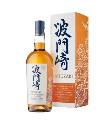 Fles Hatozaki Triple Cask Reserve, single malt whisky, op voorraad bij slijterij t Bockje in Bathmen