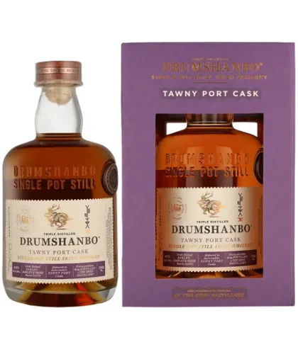 Fles Drumshanbo Single Pot Still Tawny Port Cask, whisky, bij slijterij t Bockje in Bathmen