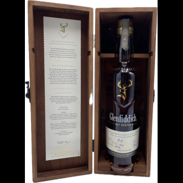 Glenfiddich Distillery Exclusive Handfilled - 58%