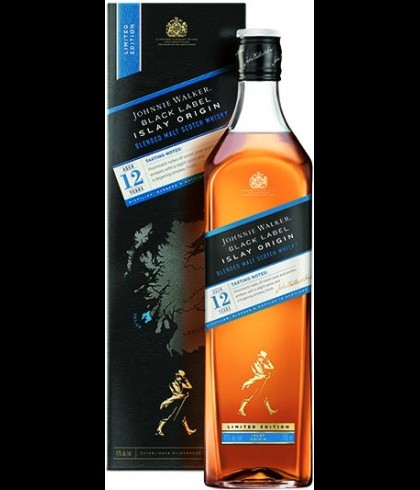 Fles blended Scotch van Johnnie Walker, op voorraad bij slijterij t Bockje in Bathmen